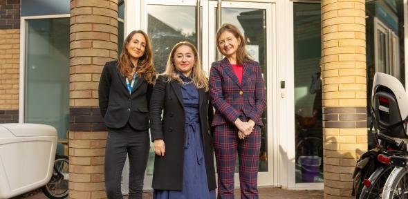 Left to right: Nicola Ayton, Deputy Chief Executive of Cambridge University Hospitals (CUH), Feryal Clark MP, Minister for AI and Digital Government, Vice-Chancellor of Cambridge University, Professor Deborah Prentice
